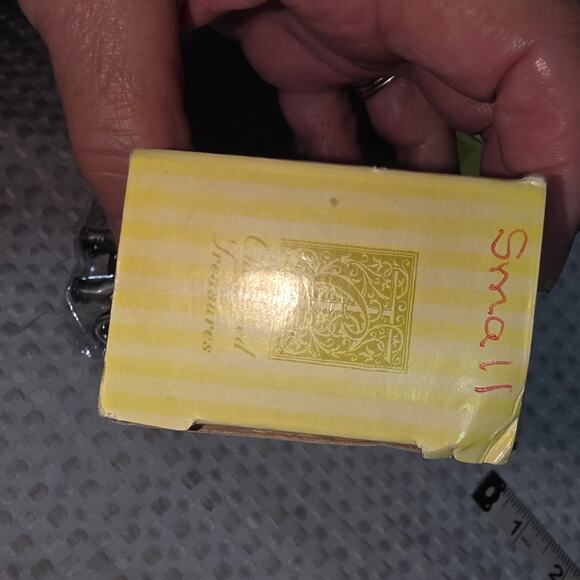 CHERISHED TREASURE JEWELED PEWTER ELEPHANT HINGED TRINKET BOX - Picture 3 of 4